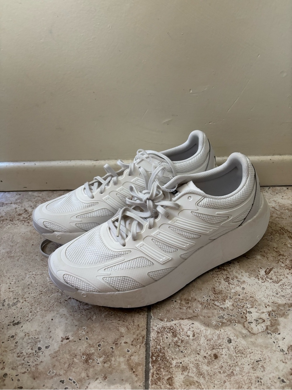 adidas Adizero Aruku Mens White Sneakers Casual Shoes IH0849 Size 12